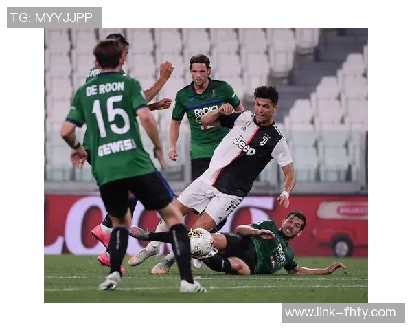 戴维加盟尤文后表现低迷意甲17场仅进1球与上赛季法甲形成鲜明对比